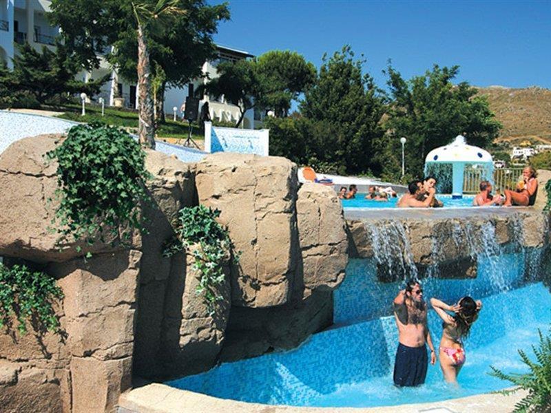 Kadikale Resort All Inclusive Turgutreis Exterior photo